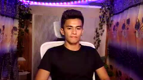 urwild_fuckerxx online show from 04-28-26, 09:25