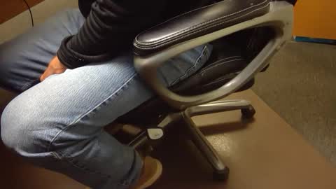 useemie online show from 04-01-26, 10:40