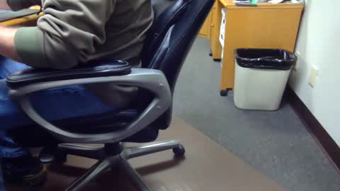 useemie online show from 04-26-26, 11:57