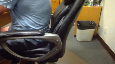 useemie online show from 07-31-26, 12:32