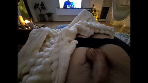 Snapshot of userlive chatting on 12-07-24, 09:00 userlive online show from 12-07-24, 09:00