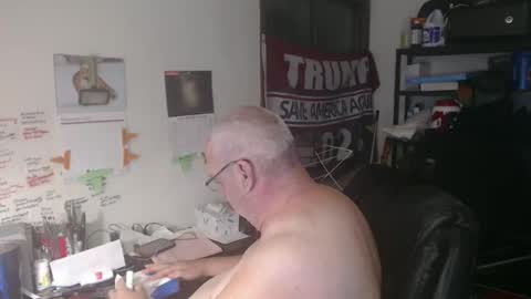 Eric online show from 11-17-25, 12:11