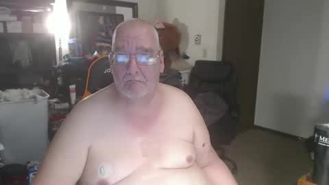 Eric online show from 04-01-26, 03:07