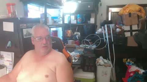 Snapshot of usgoober chatting on 06-02-26, 11:45 Eric online show from 06-02-26, 11:45