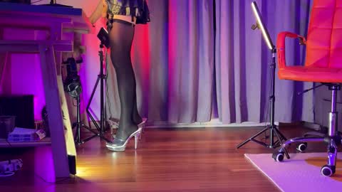 Snapshot of utopia2024 chatting on 11-01-25, 10:34 sdickyinout online show from 11-01-25, 10:34