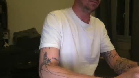 Snapshot of uwantitno chatting on 09-30-25, 08:36 uwantitno online show from 09-30-25, 08:36