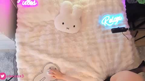 Romy online show from 01-31-25, 06:13