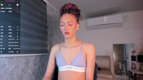        online show from 10-28-25, 01:47