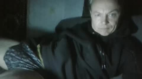 Snapshot of vadova chatting on 10-06-25, 03:04 vadova online show from 10-06-25, 03:04