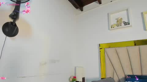 vahioleth  online show from 10-23-25, 02:55