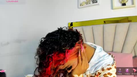 vahioleth  online show from 12-02-25, 03:01