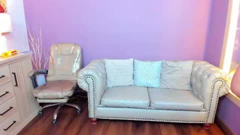 Vaiolet Harris online show from 06-19-26, 11:47