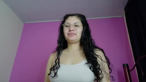 Vainilla online show from 04-23-26, 01:29