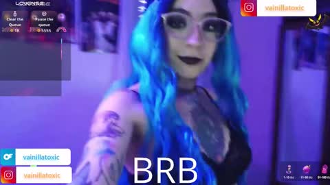 Vainilla Independent model online show from 02-25-26, 02:54