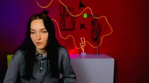 Snapshot of vaiolet_lovely chatting on 04-15-26, 05:58 vaiolet_lovely online show from 04-15-26, 05:58