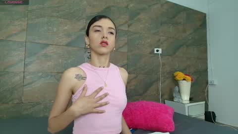 V A I O L E T T  S M I T H online show from 02-26-25, 01:30