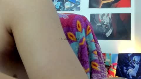 Snapshot of vaioletuwu chatting on 11-22-25, 04:22 Vaiolet1314 online show from 11-22-25, 04:22