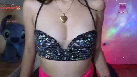 Snapshot of val_mendoza chatting on 12-14-25, 06:08 Val online show from 12-14-25, 06:08