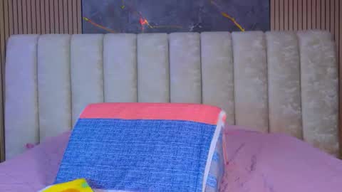 Valentina online show from 12-17-25, 07:20