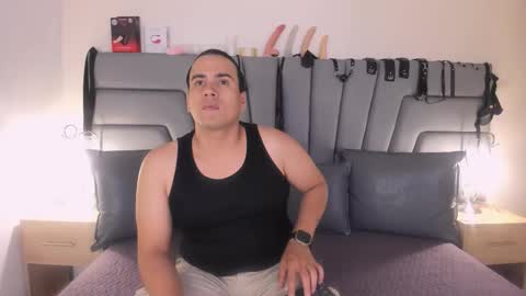 Samantha y Matt online show from 11-19-25, 03:39