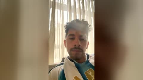 Snapshot of valen_fit chatting on 07-23-26, 06:28 Valentin Fit online show from 07-23-26, 06:28