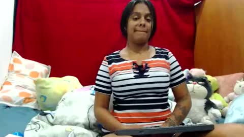 Snapshot of valen_oficial chatting on 11-07-25, 11:16 valen_oficial online show from 11-07-25, 11:16