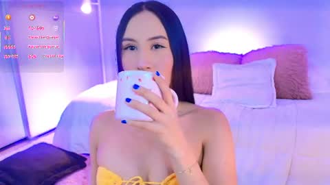 Snapshot of valen_ross_ chatting on 06-09-26, 09:37 valentina Rossi 3 online show from 06-09-26, 09:37
