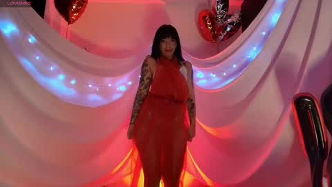 Snapshot of valengray chatting on 02-14-25, 02:44 Valen online show from 02-14-25, 02:44