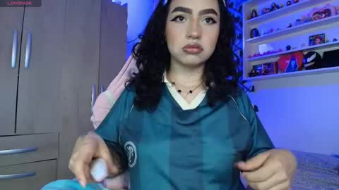 valentina online show from 04-29-26, 03:43