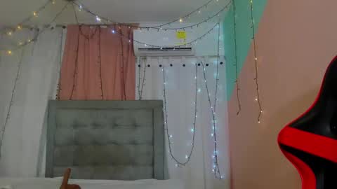 Valentina online show from 03-02-25, 02:08