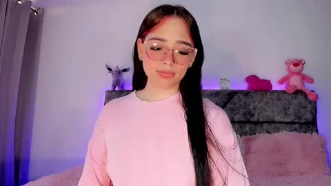 Snapshot of valentina_alba chatting on 01-10-25, 09:10 Valentina online show from 01-10-25, 09:10