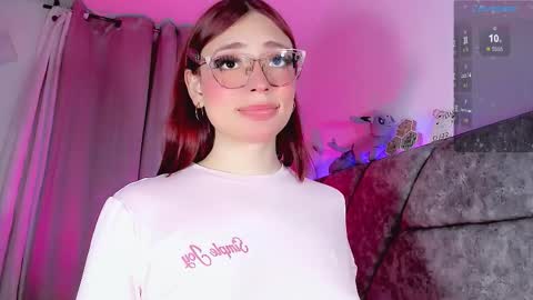 Snapshot of valentina_alba chatting on 01-11-26, 12:48 Valentina online show from 01-11-26, 12:48