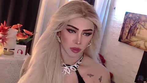 Amanda online show from 09-28-25, 02:50