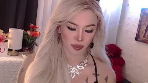Amanda online show from 10-09-25, 03:37