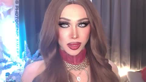 Amanda online show from 04-19-26, 07:38