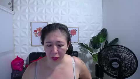 Valentina  online show from 02-20-25, 09:09