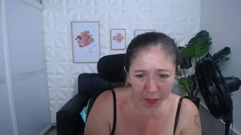 Valentina  online show from 03-11-25, 12:33