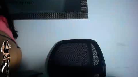 Snapshot of valentina_vannini chatting on 01-07-25, 07:52 Valentina vannini online show from 01-07-25, 07:52