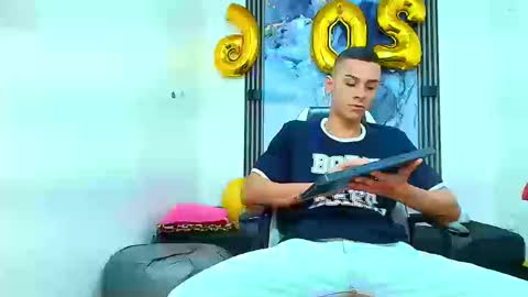 valentina_y_sneiderr online show from 01-09-26, 07:59