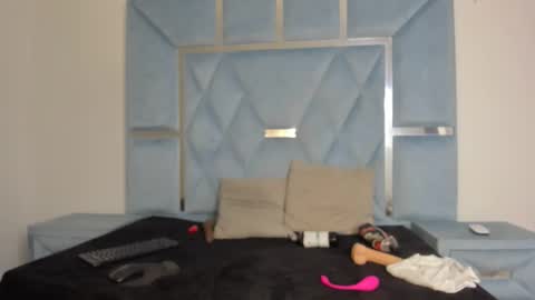 valentinaasm online show from 04-30-26, 05:03