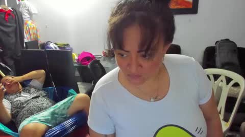 Snapshot of valentinaextreme chatting on 02-22-25, 01:00 valentina online show from 02-22-25, 01:00