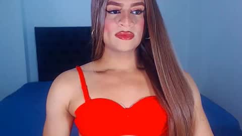 VALENTINA   online show from 11-07-25, 07:03