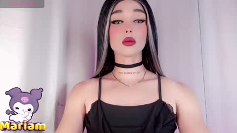 Snapshot of valentinne_marian chatting on 12-21-24, 05:58 Marian online show from 12-21-24, 05:58