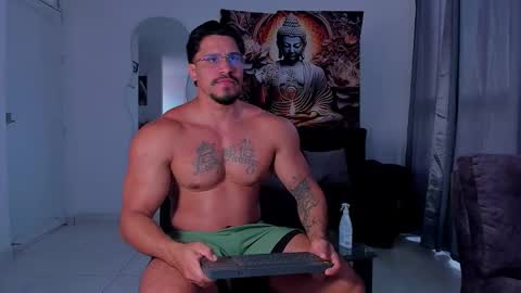    online show from 10-18-25, 02:40