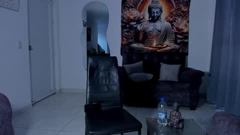    online show from 10-28-25, 08:22