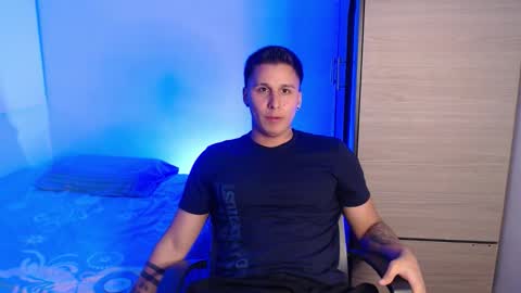 VALENTINO online show from 01-18-26, 10:24