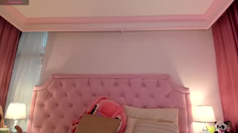 Snapshot of valentoro1 chatting on 03-08-25, 06:16 Vale Toro online show from 03-08-25, 06:16