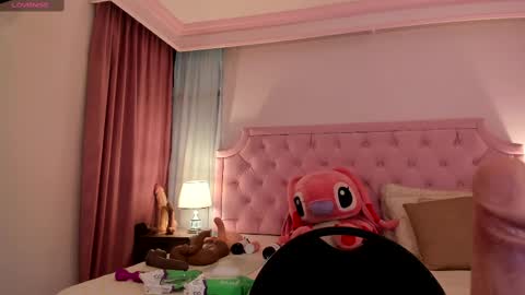 Snapshot of valentoro1 chatting on 03-09-25, 12:09 Vale Toro online show from 03-09-25, 12:09