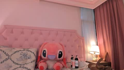 Snapshot of valentoro1 chatting on 09-24-25, 12:41 Vale Toro online show from 09-24-25, 12:41