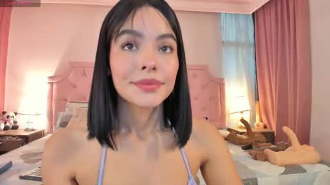 Snapshot of valentoro1 chatting on 11-28-25, 12:52 Vale Toro online show from 11-28-25, 12:52